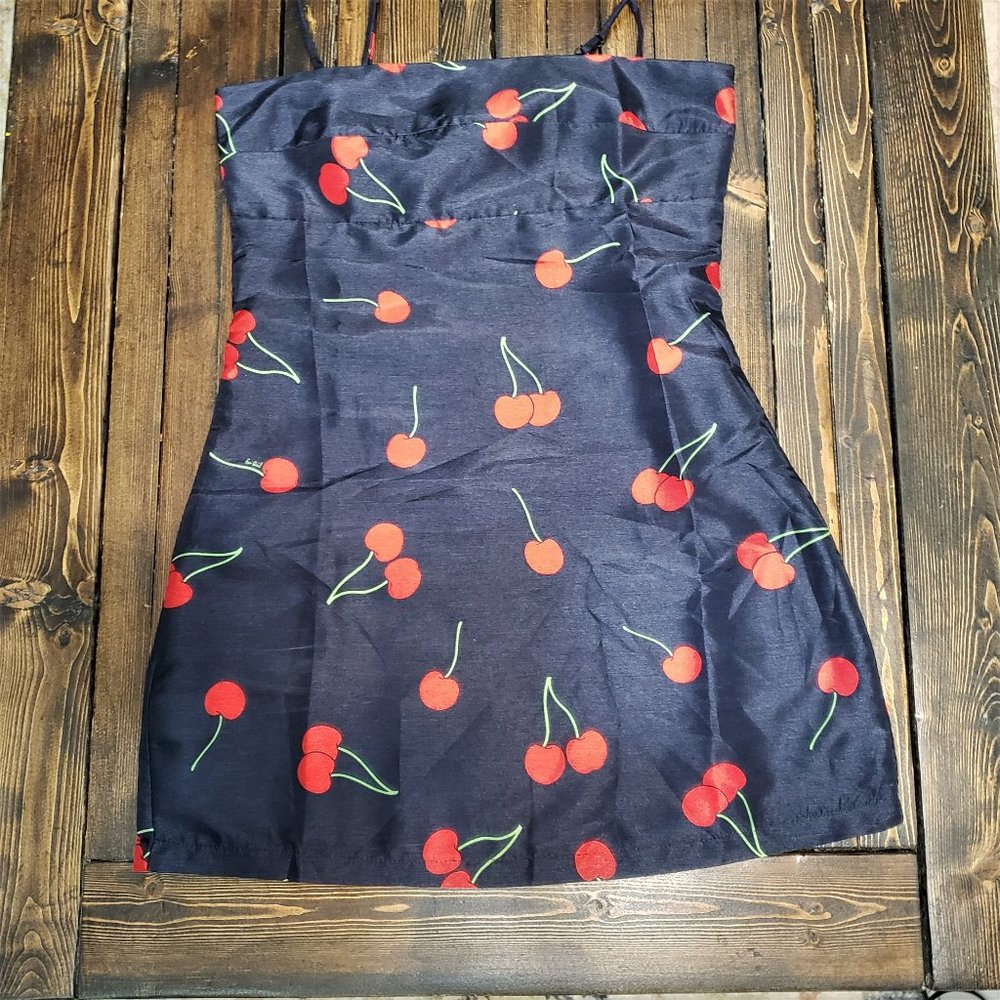 Realisation par cherry dress dupe